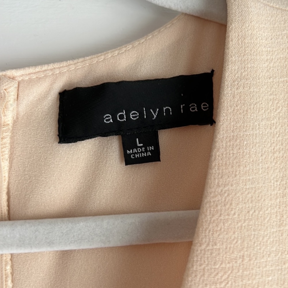 Adeptness Rae Romper - Picture 5 of 5